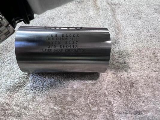 10개의 평면 구멍 캘리브레이션 블록의 거리와 면적 진도 세트